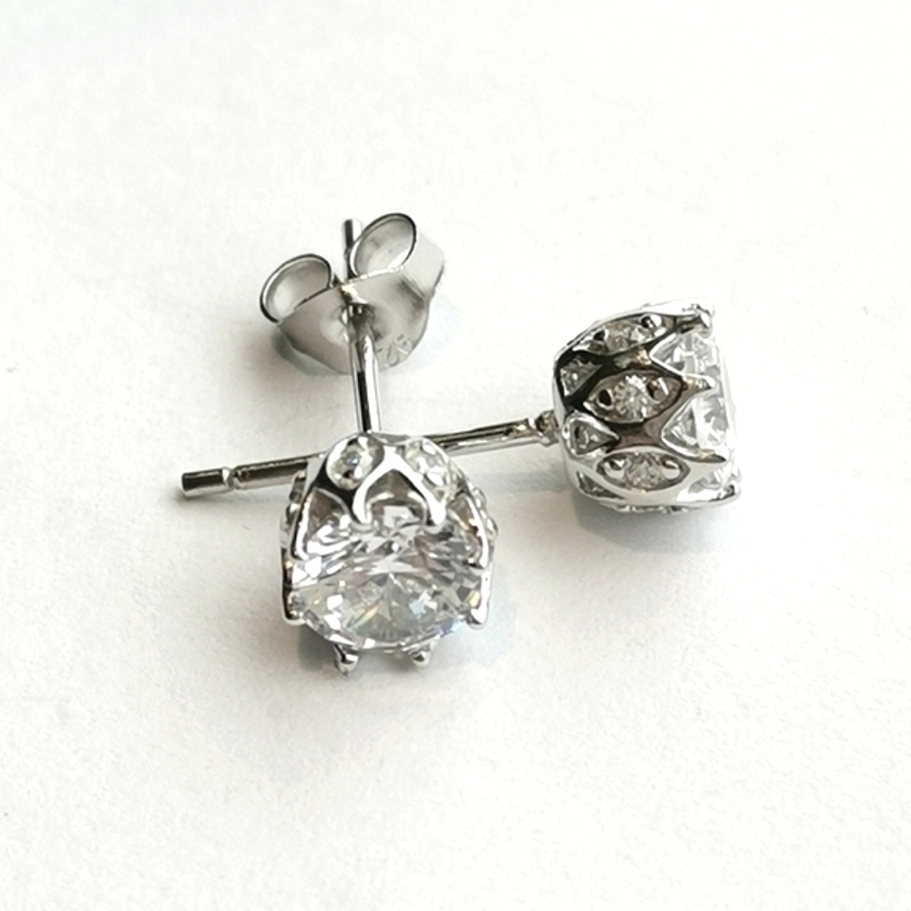 NEW, sterling silver cz cathedral set stud earrings
